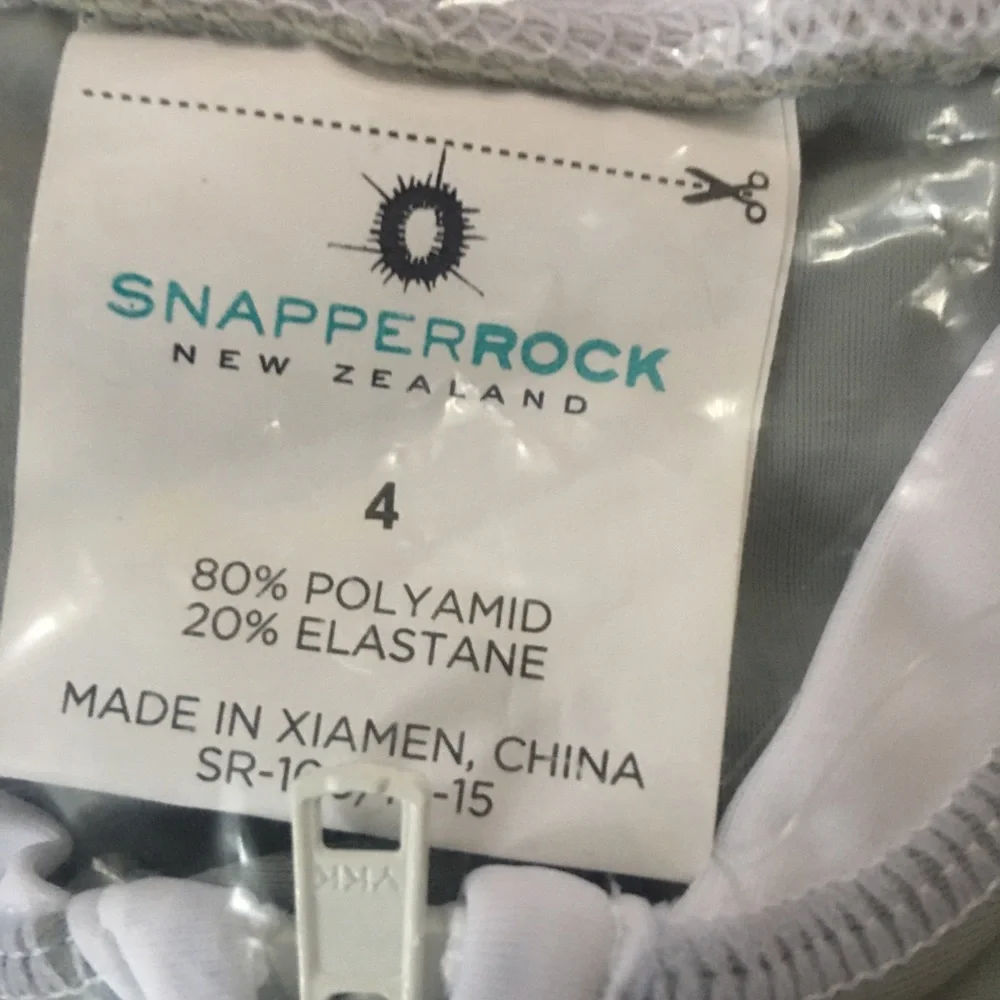 Snapper Rock Rashguard - Picture 2 of 4